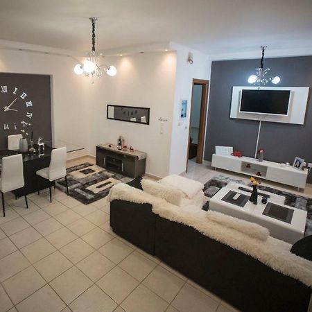 Cristal Apartment Corinth المظهر الخارجي الصورة